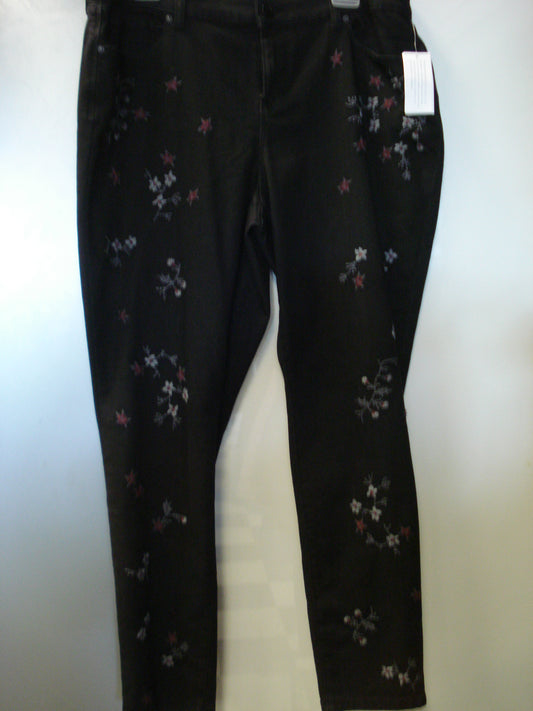 Style & Co Embroidered Curvy-Fit Skinny Jeans. MSRP $80