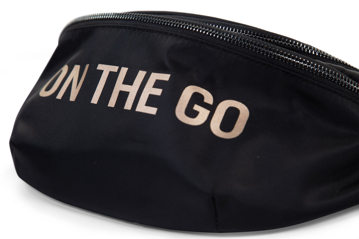 ON THE GO BANANA BAG BLACK