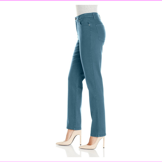 Gloria Vanderbilt Amanda Tapered Jeans, Average Length. Rain Cloud Size MSRP $45
