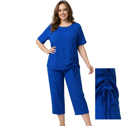 Creation AM392 Elastic waist capri w/adjustable tie bottom and pockets. Royal Blue