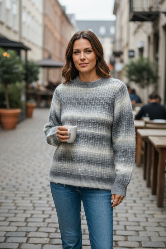 Ladies two-tone grey crew neck sweater by Creation