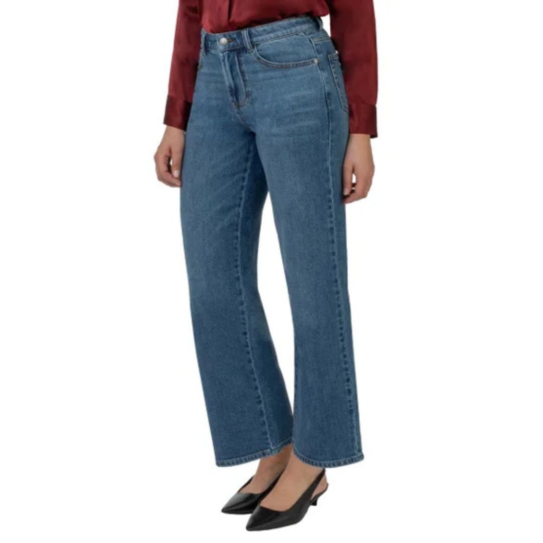 WOMEN'S WELL WORN STELLA STRAIGHT JEANS