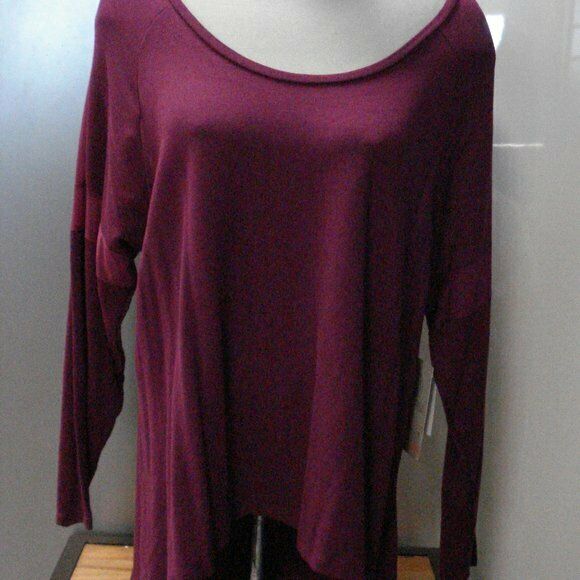 Balance Collection Tinley Yoga Long Sleeve Tee. Plus Sizes. MSRP $60