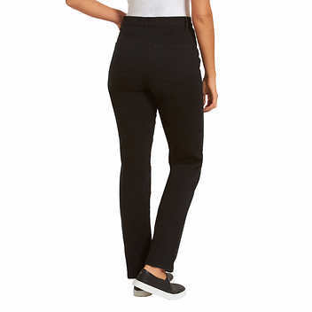 Gloria Vanderbilt Amanda Tapered Jeans, Black. Petite Length. MSRP $45